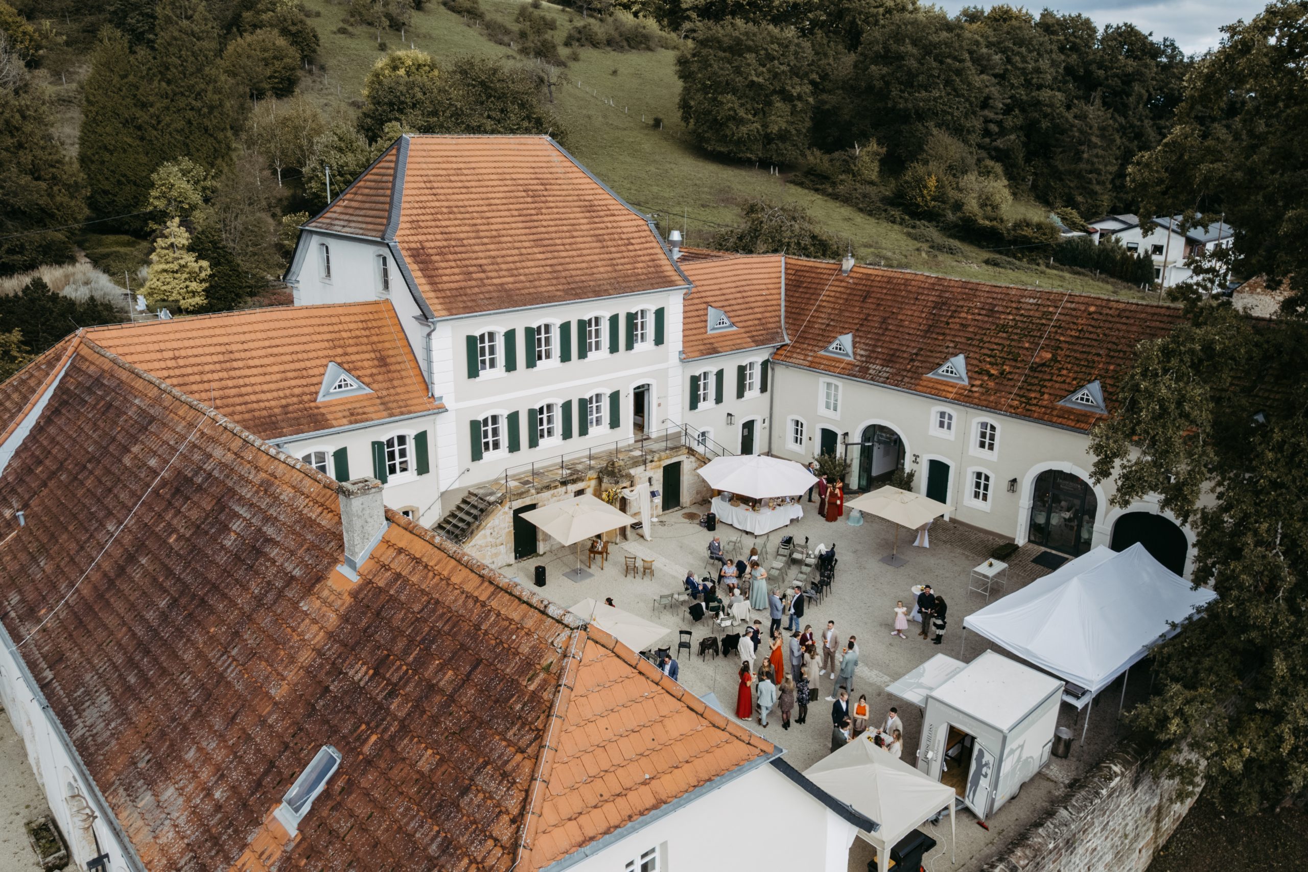 Hochzeitsreportage-jagdschloss-karlsbrunn-saarland-hochzeitsfotografie (174 von 385)